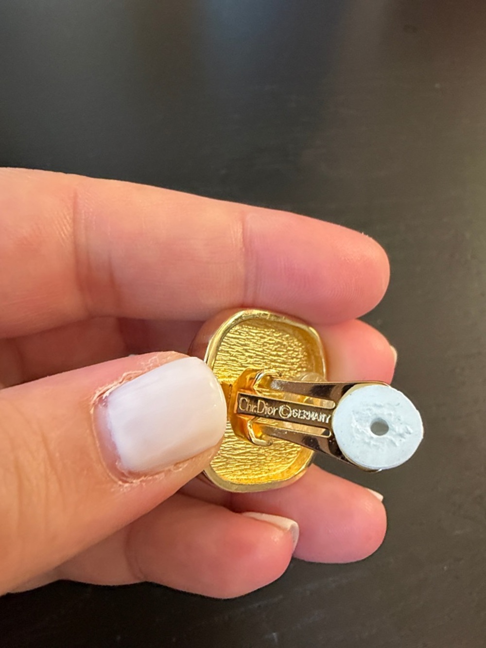 Dior Gold-Tone Earrings with Iridescent Cream Pearls - Picture 3 of 4